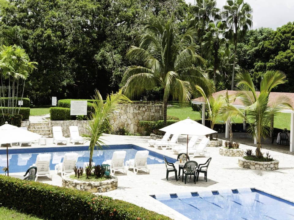 Piscina Hotel Mision Palenque