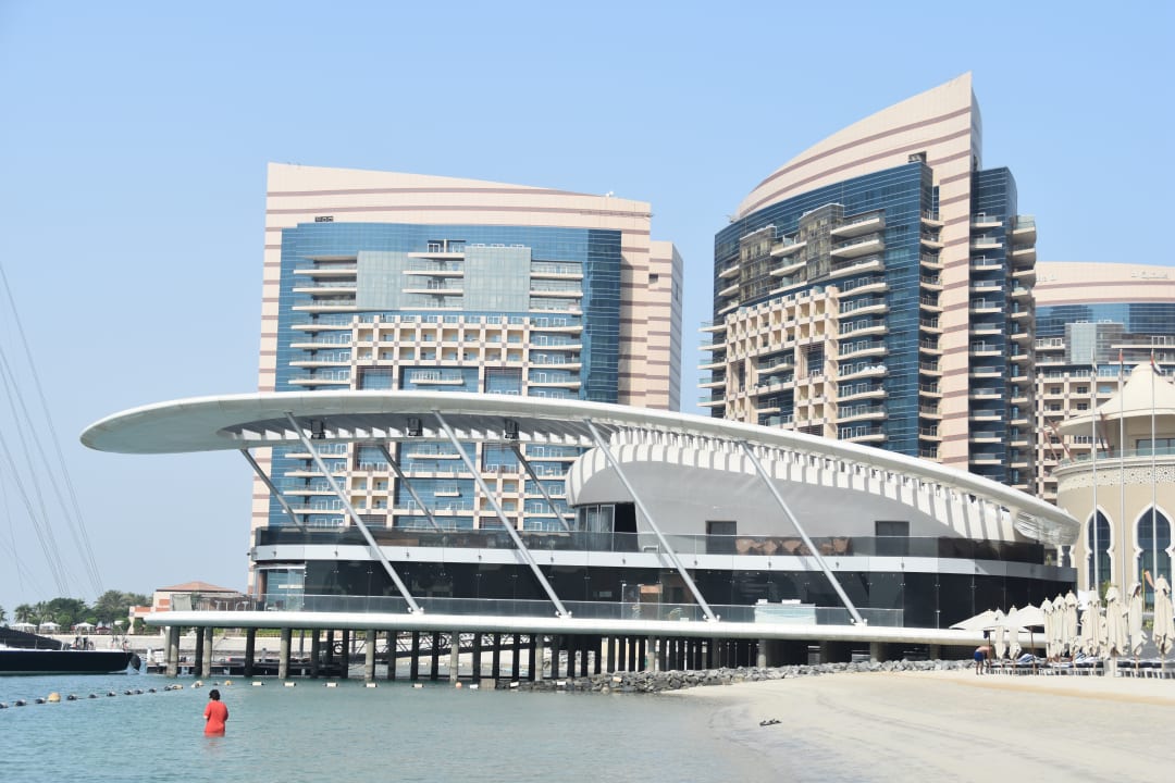 Strand Conrad Abu Dhabi Etihad Towers