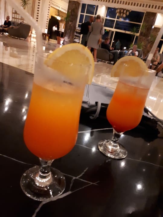 Gastro Serenity Alpha Beach