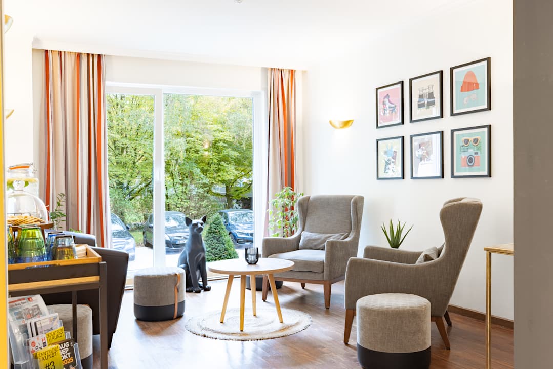 Lobby Garner Hotel Bremen North by IHG