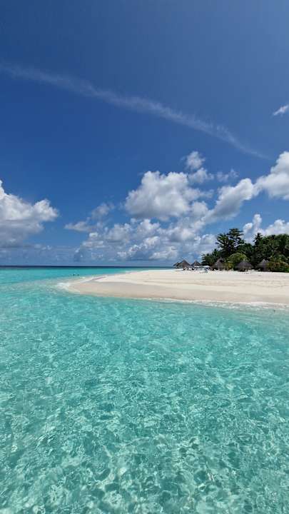 Strand Thulhagiri Island Resort