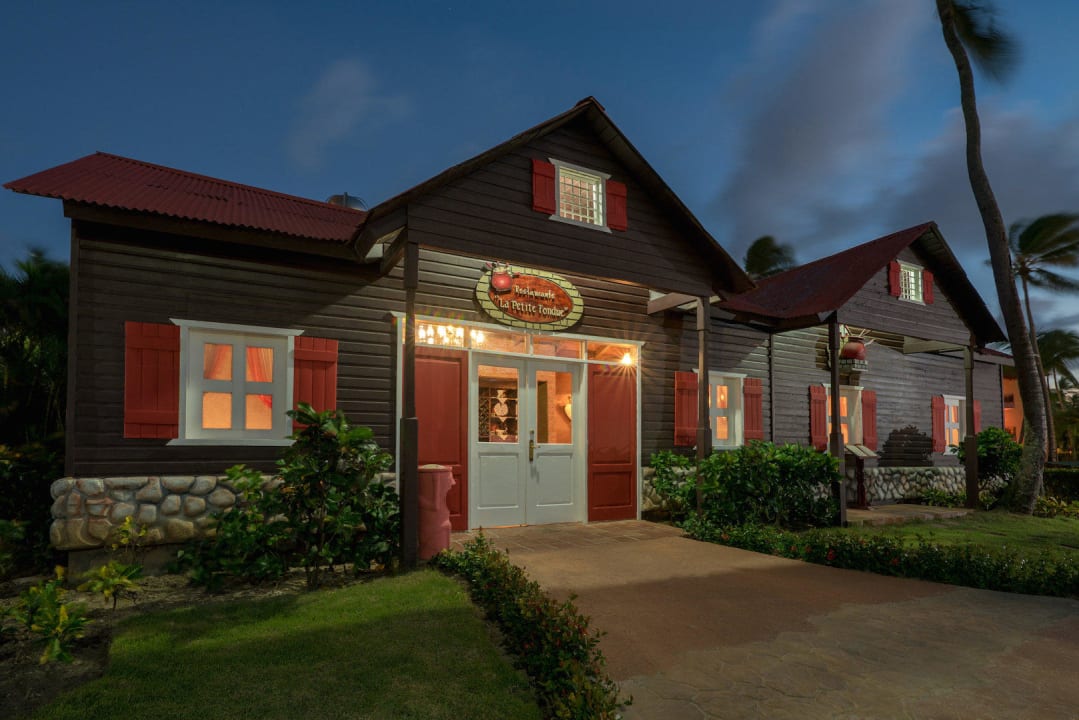 La Petit Fondue Punta Cana Princess All Suites Resort & Spa