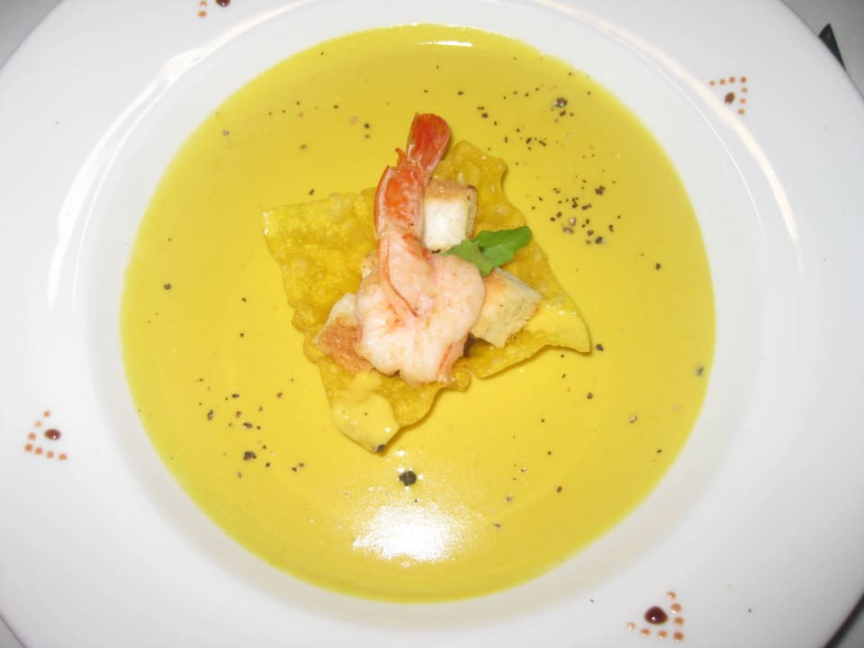 Suppe special unterm Pavillion Panviman Resort Koh Phangan