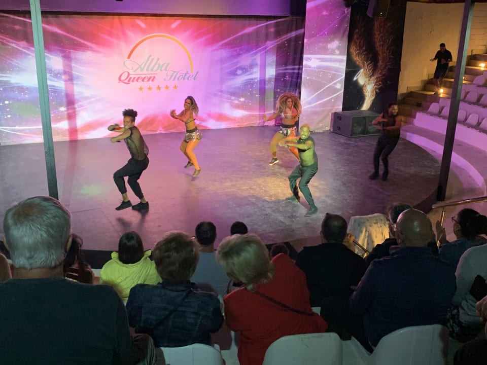 Sport & Freizeit Alba Queen Hotel