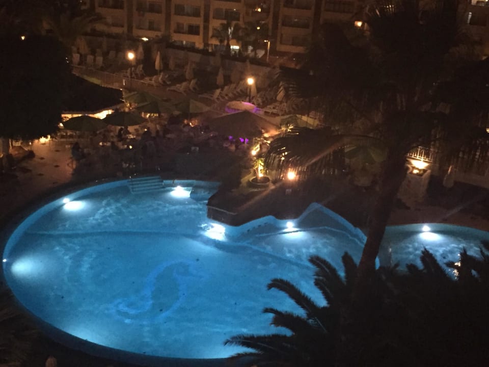 Pool Seaside Hotel Sandy Beach
