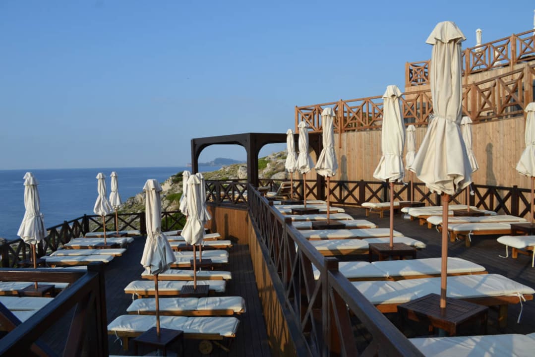 Tarasy do opalania Hotel Kalithea Horizon Royal