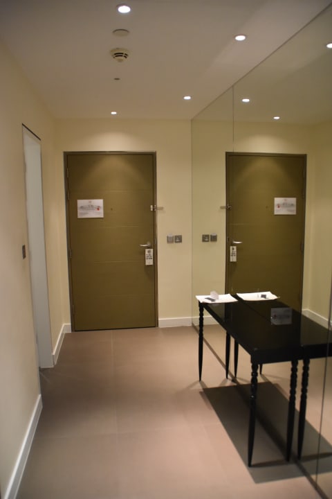 Zimmer W Abu Dhabi - Yas Island