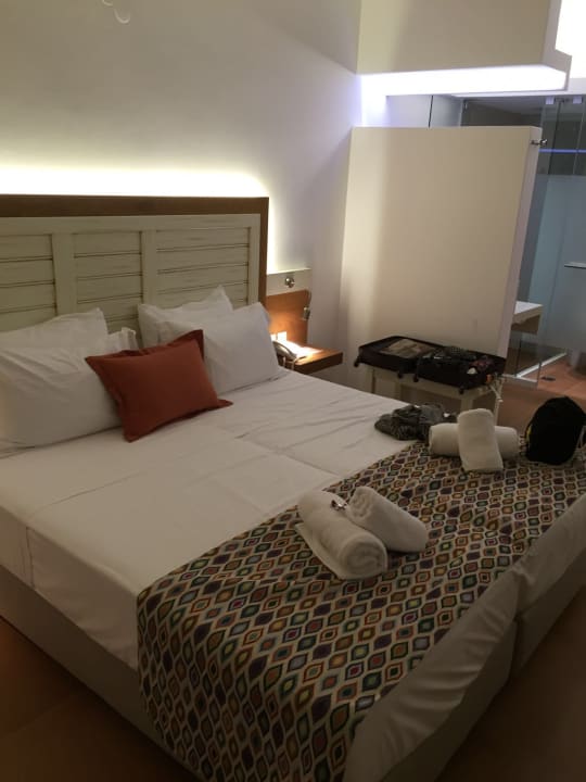 Zimmer Kalypso Hotel