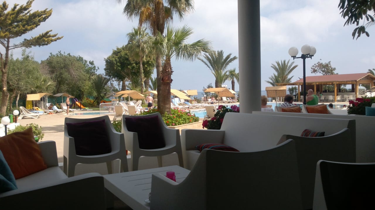 Lounge Bereich Crystal Springs Beach Hotel