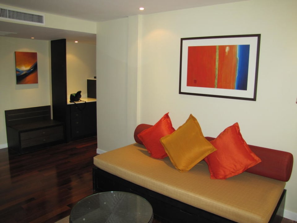 Wohnbereich Holiday Inn Resort Phuket Surin Beach by IHG