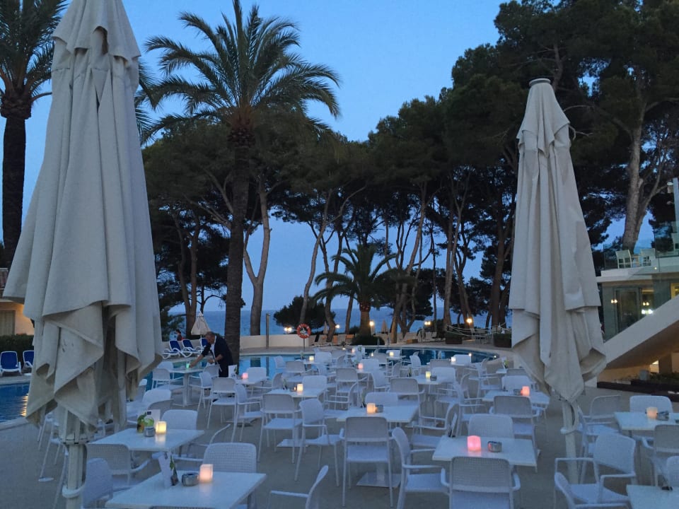 Restaurant abends Iberostar Waves Pinos Park