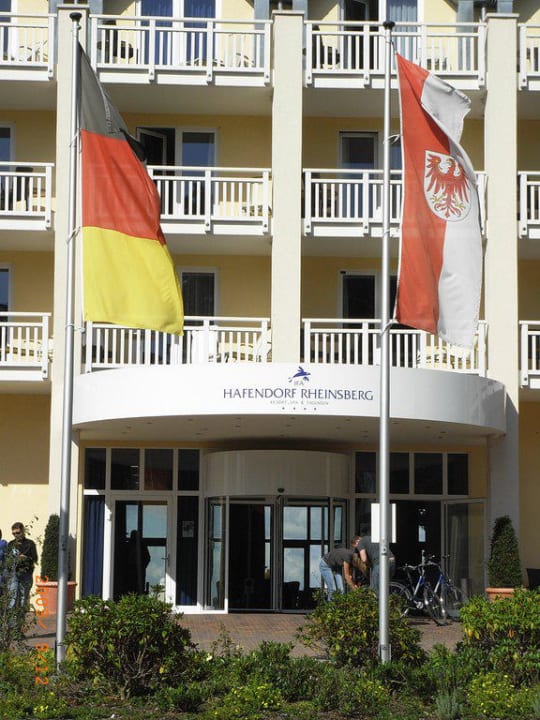 Haupteingang des IFA Hafendorf Hotels Rheinsberg Precise Resort Hafendorf Rheinsberg