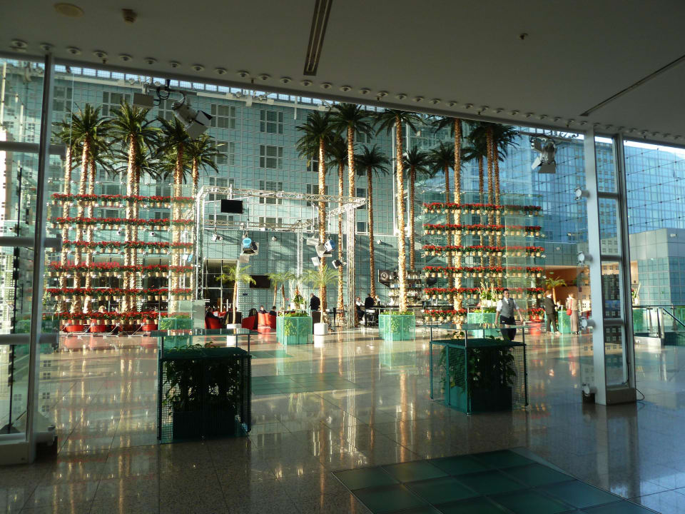 Eingangsbereich Hilton Munich Airport