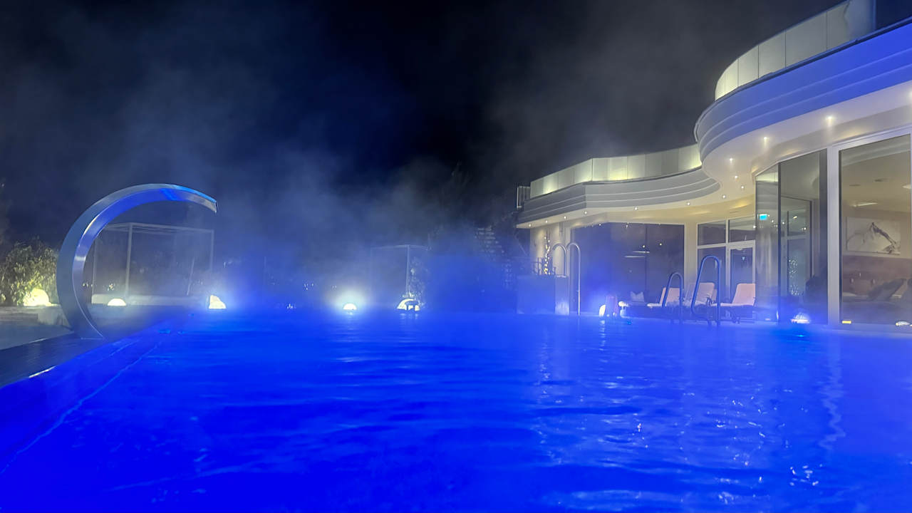 Pool Platzlhof - Mein Hotel im Zillertal