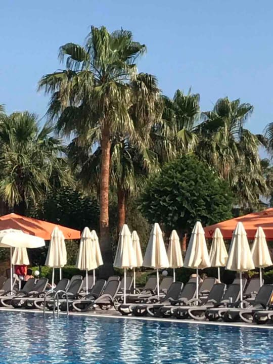 Pool VONRESORT Golden Coast