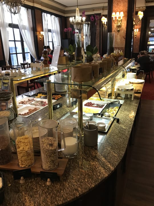 Gastro Danubius Hotel Astoria