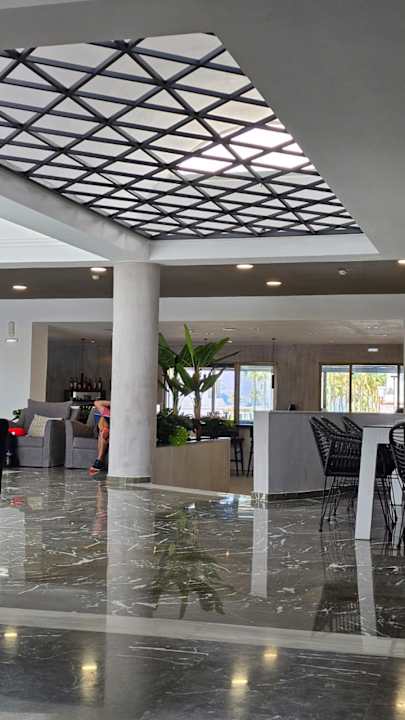 Lobby Delfina Tropic Beach