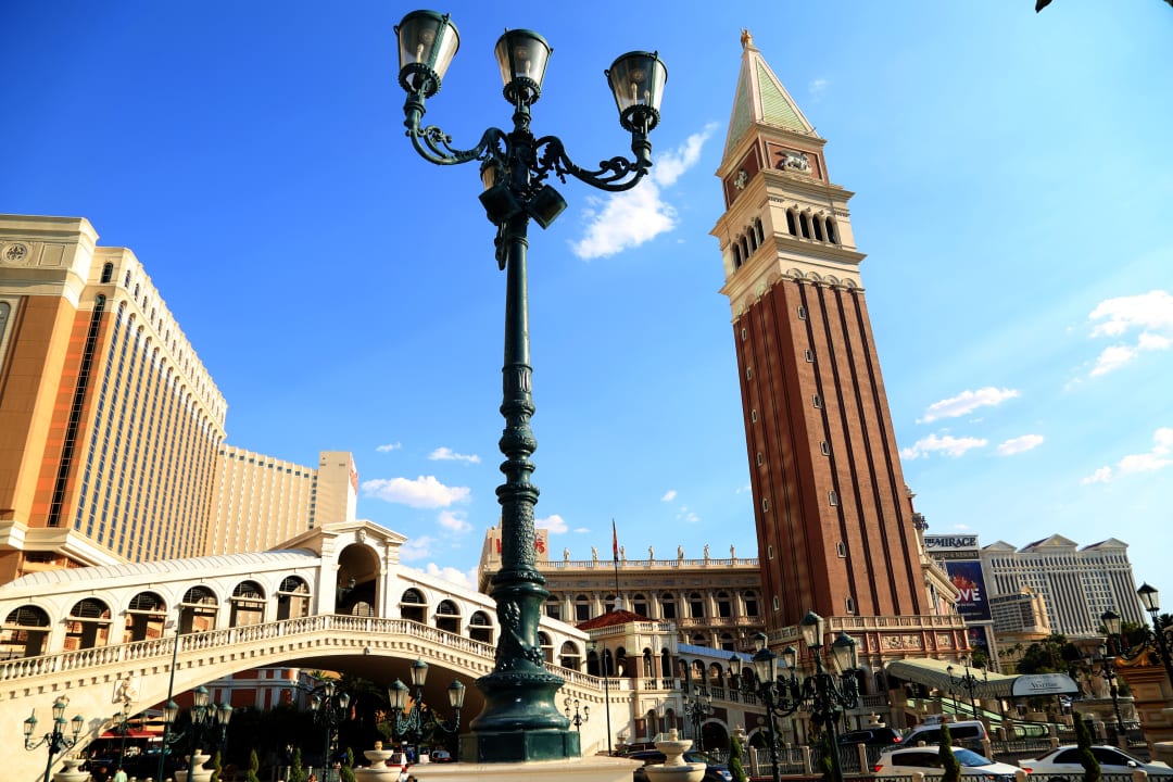 Sonstiges Virgin Hotels Las Vegas, Curio Collection by Hilton