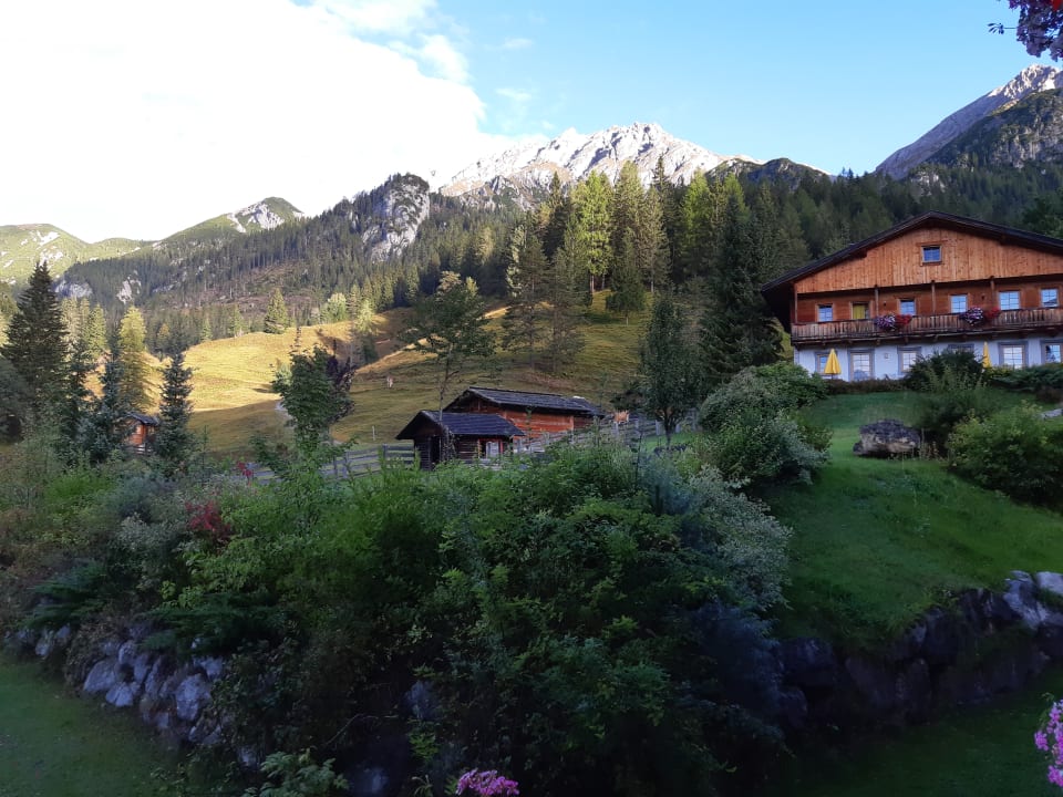 Außenansicht Almwellness-Resort Tuffbad