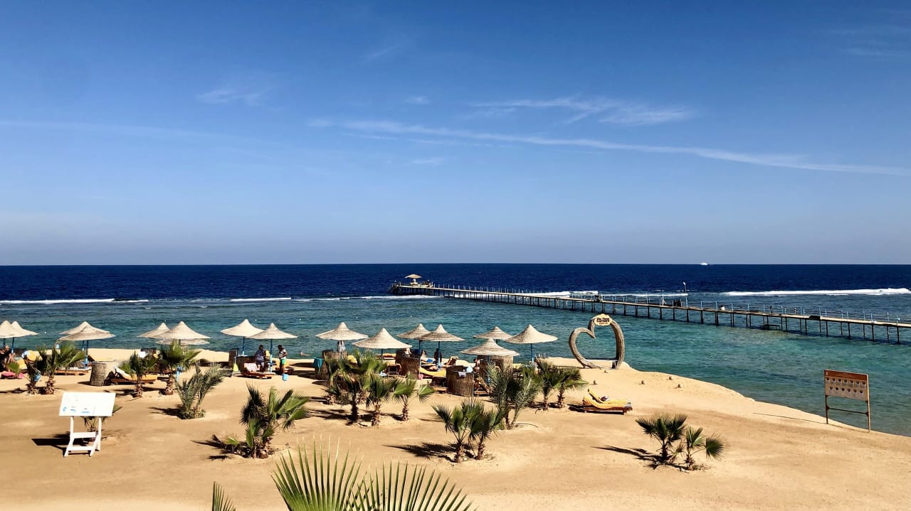 Ausblick Three Corners Happy Life Beach Resort