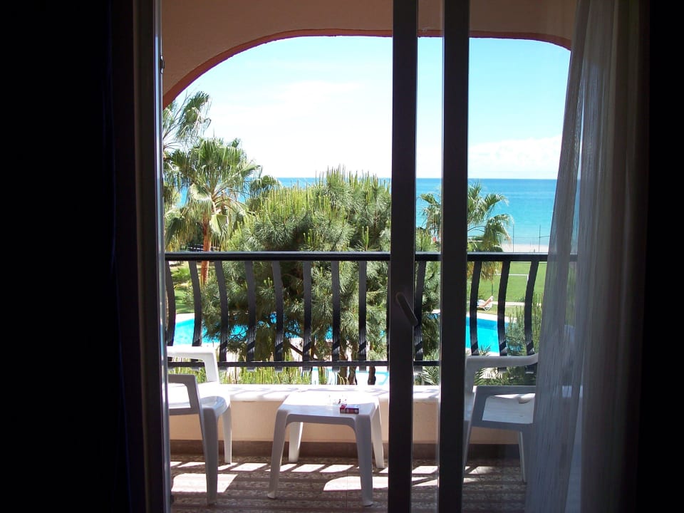 Balkon Club Turtas Beach Hotel