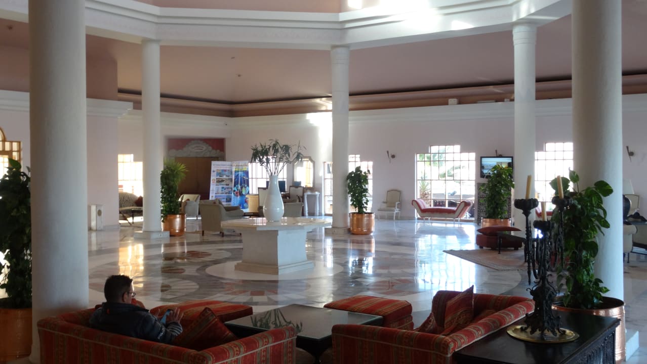 Lobby Mövenpick Resort & Spa El Gouna