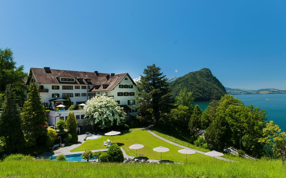 Außenansicht See- und Seminarhotel FloraAlpina