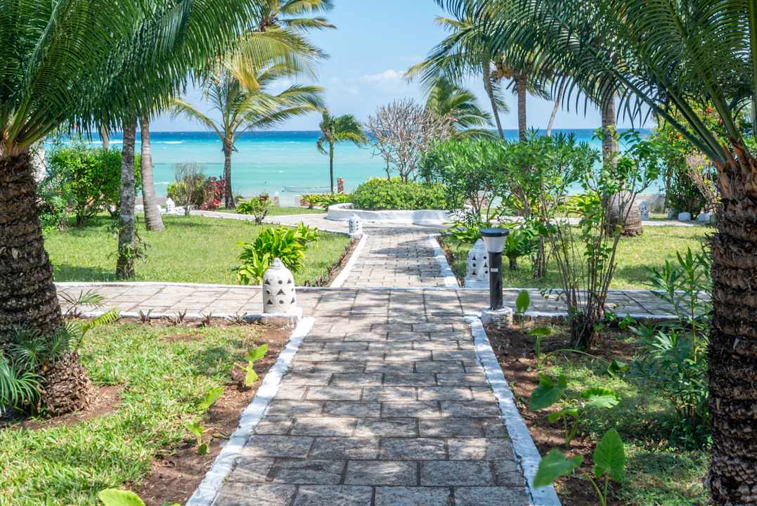 Gartenanlage Mandarin Resort Zanzibar