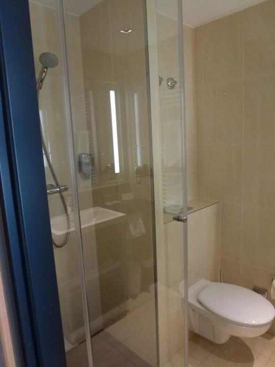 Bad IntercityHotel Berlin Hauptbahnhof