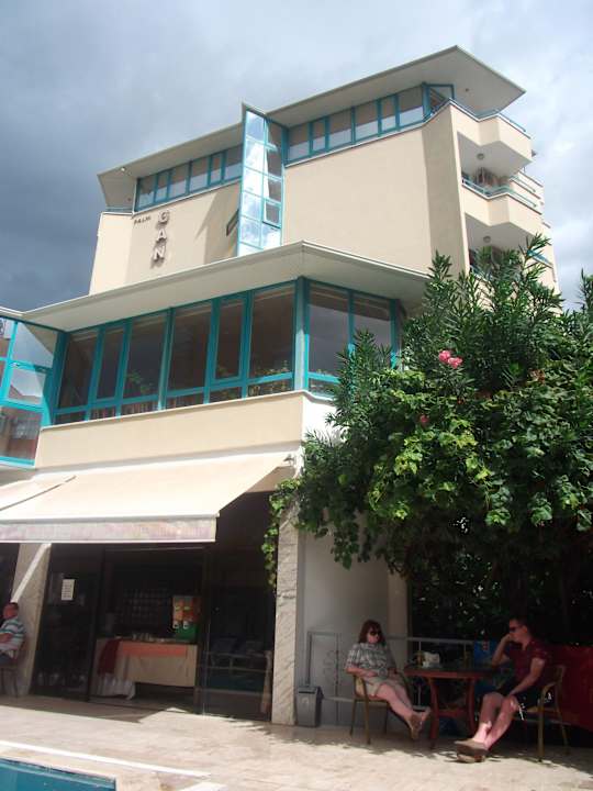 Widok od strony basenu Hotel XO Alanya