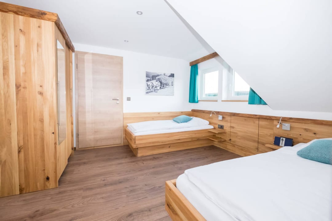 Familiensuite Neubau 2015 Gasthaus Kolmenhof an der Donauquelle