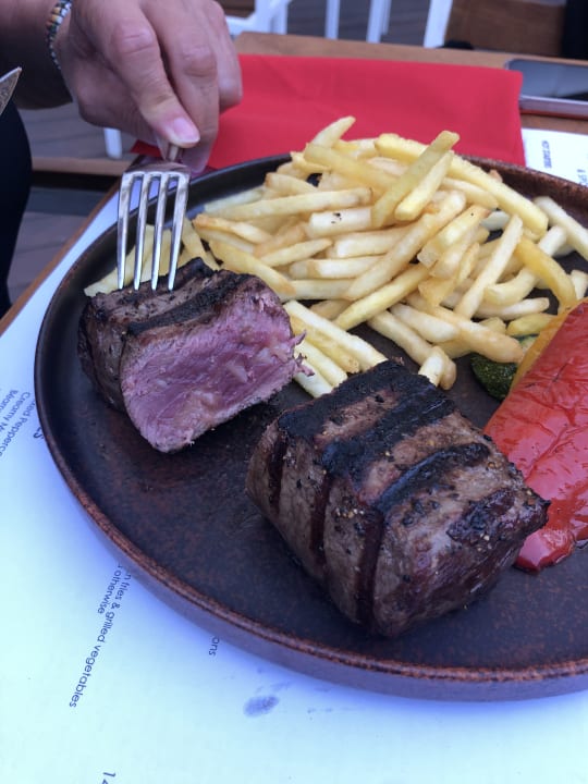 Gastro Hotel Sunrise Beach