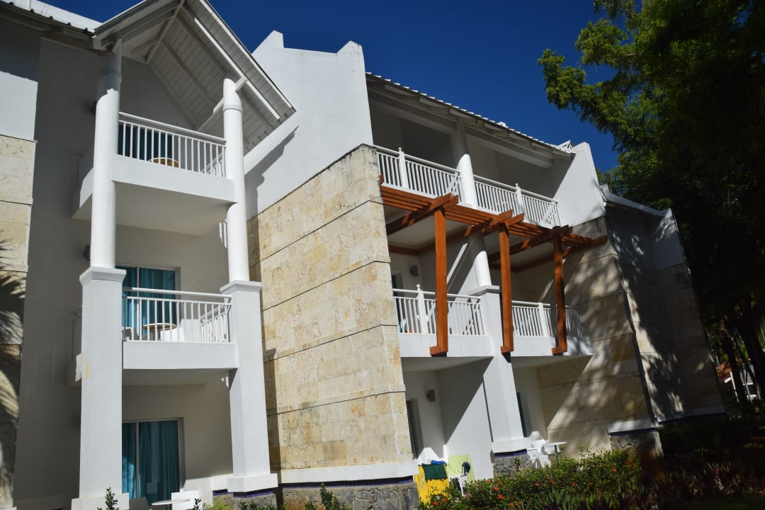 Außenansicht Wyndham Alltra Samana