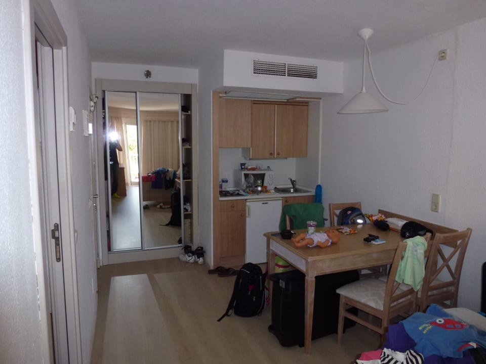 Familienzimmer Wohnen mit Küche Iberostar Waves Playa de Muro