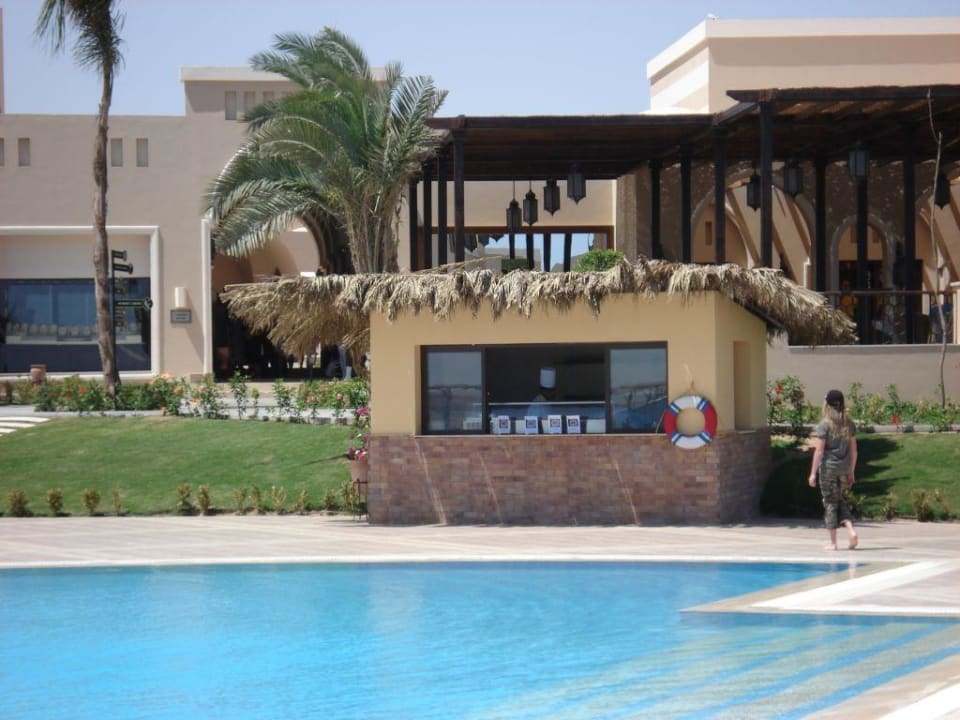Sandwichbar am Pool TUI MAGIC LIFE Kalawy
