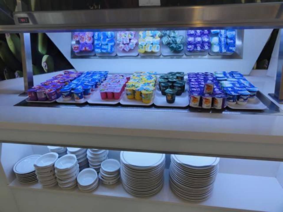 Frühstücksbuffet Iberostar Waves Bouganville Playa