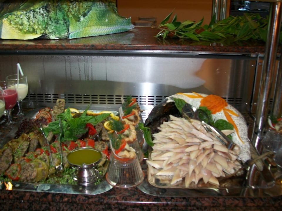 Büffet Club Grand Side