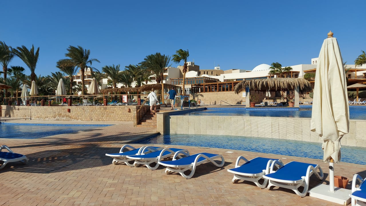 Pool Fort Arabesque Resort, Spa & Villas
