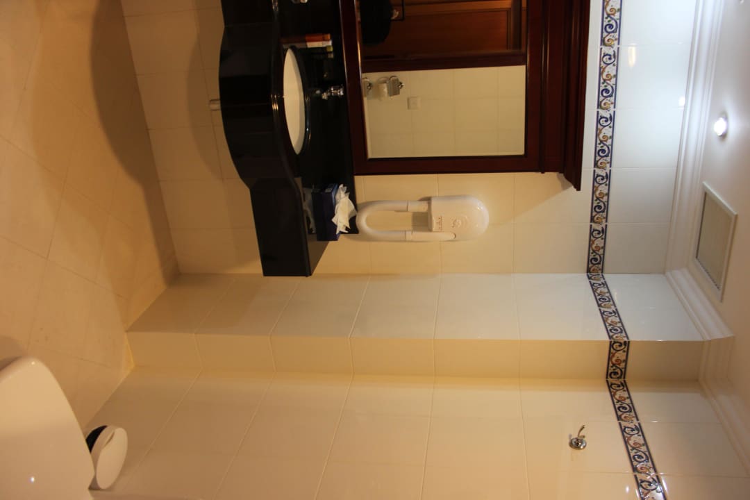 Badezimmer Grand Hotel Gozo