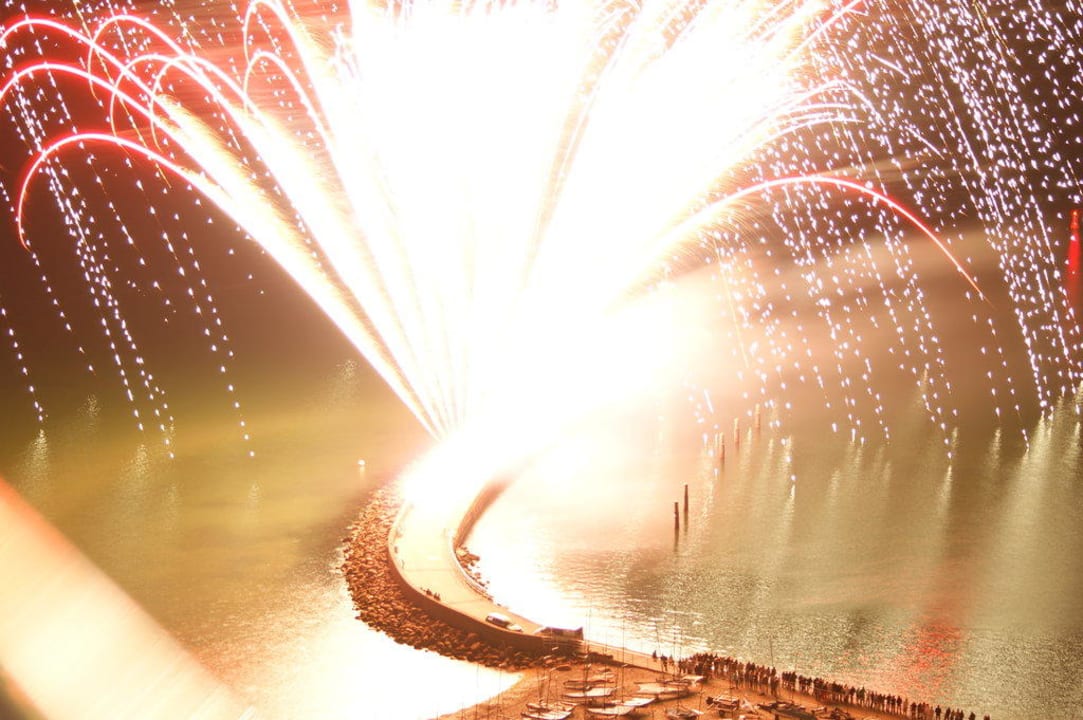 Feuerwerk Travemünder Woche Dzulko Ferienwohnung 127
