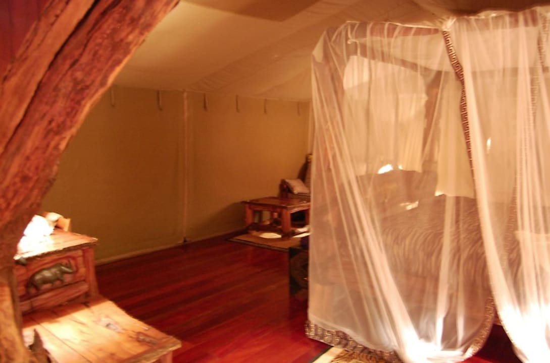 Abends im Zimmer Royal Mara Safari Lodge