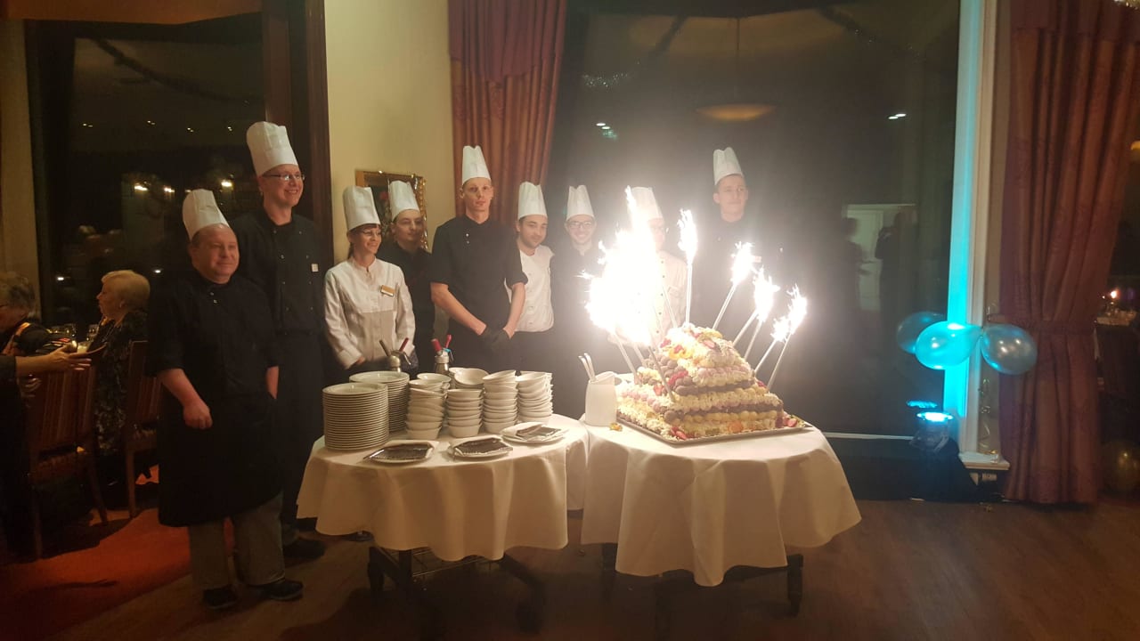 Eisbombe am Silvesterabend Morada Strandhotel Ostseebad Kühlungsborn
