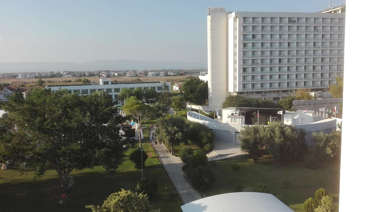 Ausblick Salamis Bay Conti Resort Hotel & Casino