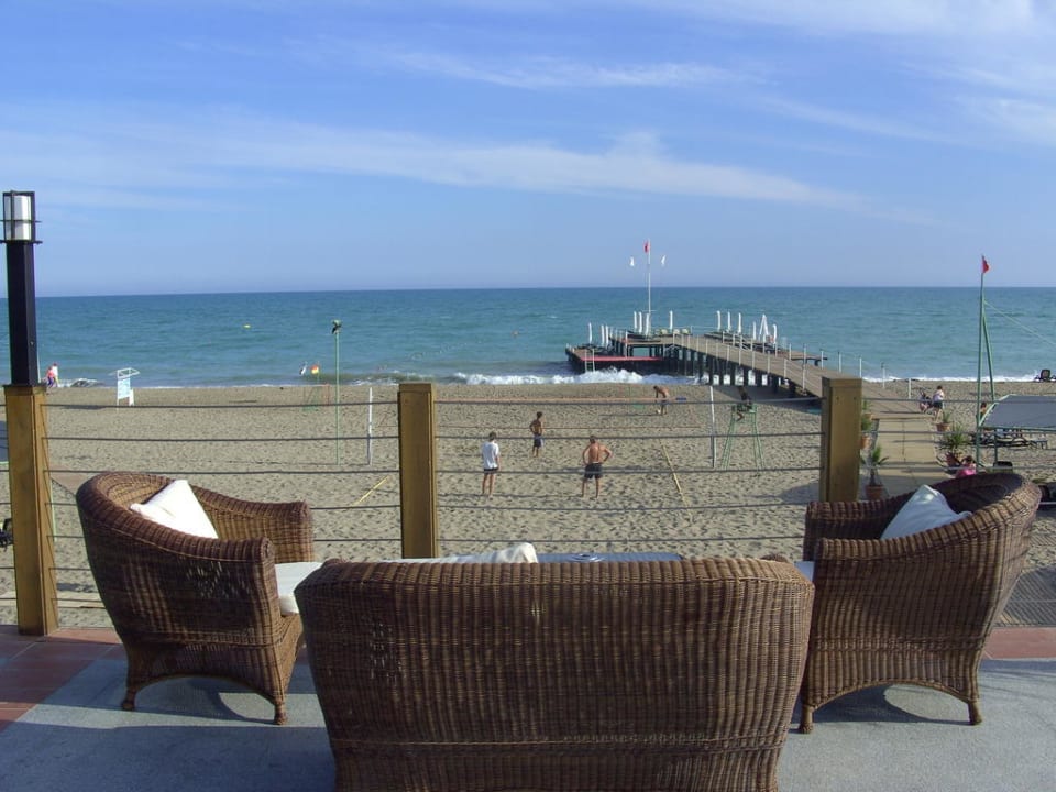 Lounge mit Blick auf den Strand Limak Lara Deluxe Hotel & Resort