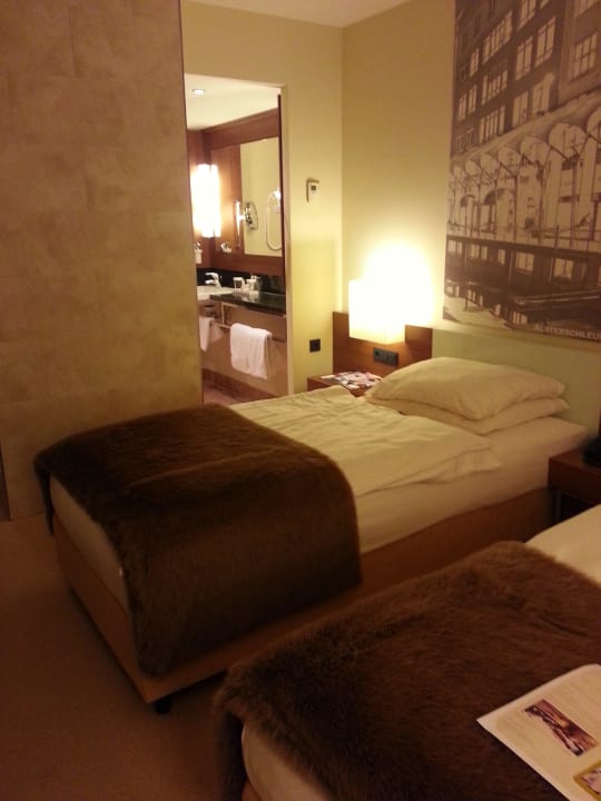 Betten Lindner Hotel Hamburg Am Michel, part of JdV by Hyatt