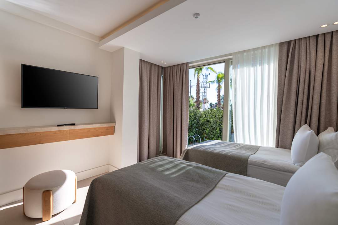 Zimmer Club Arona by Laren Hotels