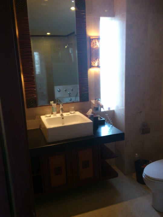 Waschbecken Hotel Grand Balisani Suites