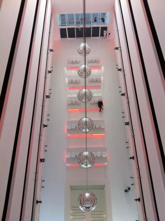 Lobby von oben Hotel SU & Aqualand