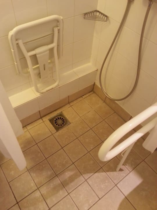 Dusche Hotel Kyriad Paris 12 Bercy Village