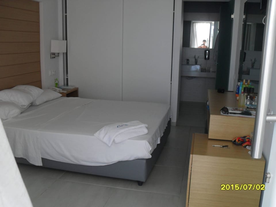 Blick von Terrasse HARPIN Happy Days Beach Hotel